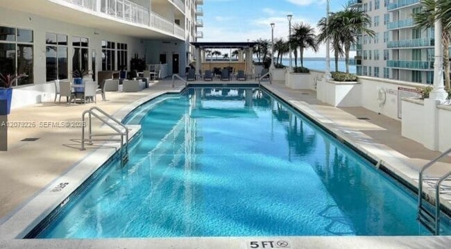 1200 Brickell Bay Dr Unit 3318