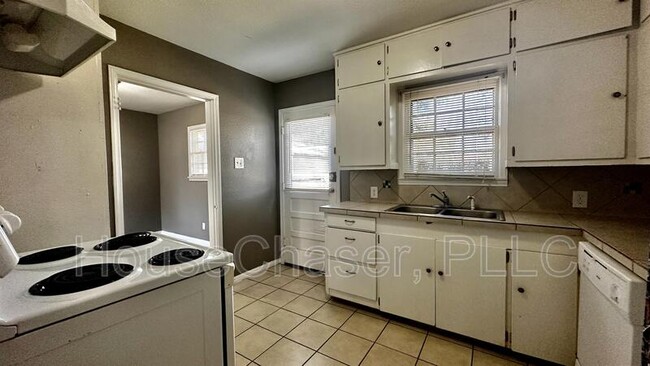 Photo - 3414 27th St