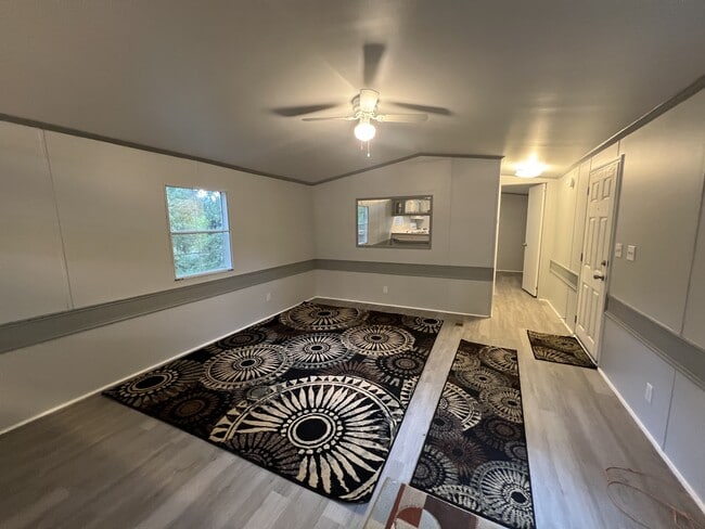 Photo - 125 Olde Jordan St