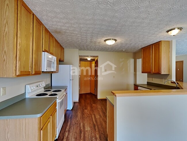 Photo - 5823 Coldcreek Dr