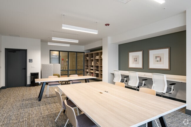 Co-Work Space