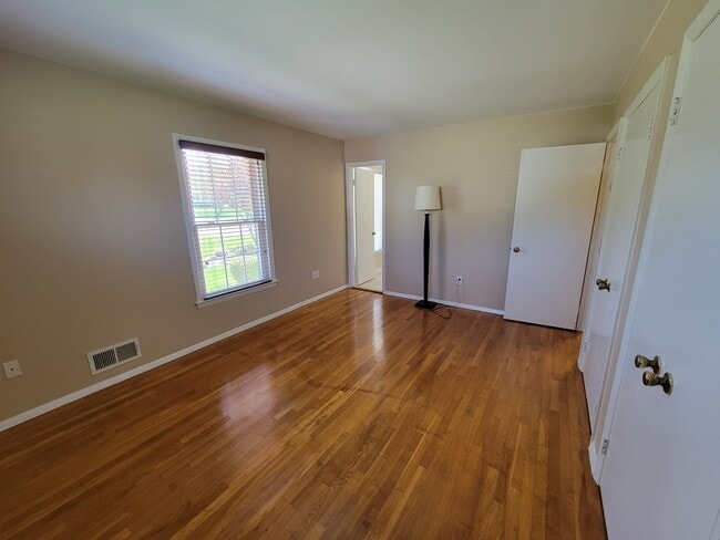 Photo - 7425 Bee Bee Dr