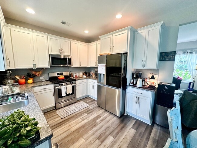 Photo - Beautifully furnished 3 bed 2.5 bath home in Leland