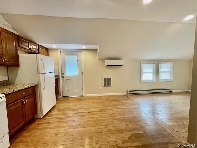 Photo - 11 McCullums Ln Unit 2-1