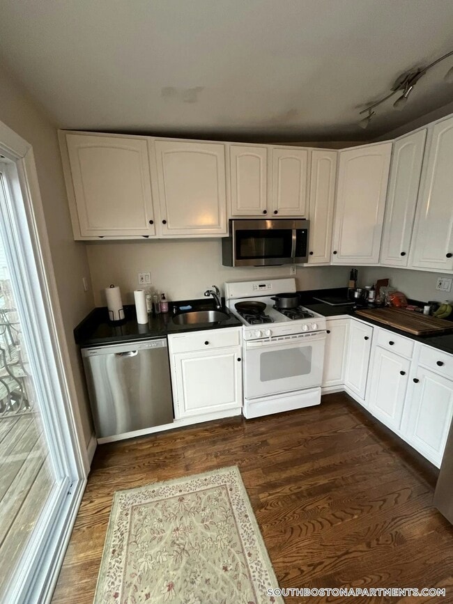 Photo - 34 Baxter St Unit 3