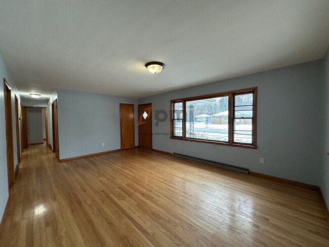 Photo - 202 E 68th Pl