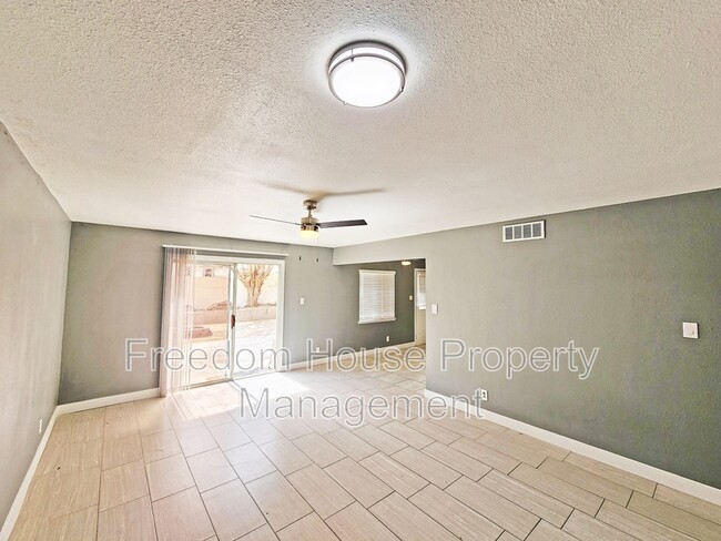 Photo - 5409 Mountain View Dr