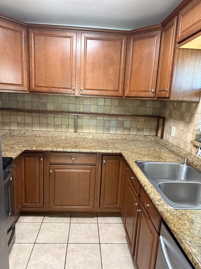 Photo - 1216 Periwinkle Pl