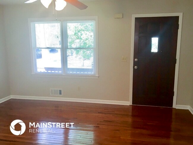 Photo - 4631 Candlewyck Way