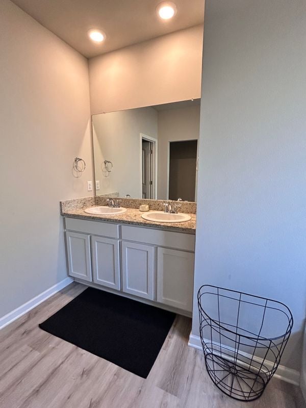 Photo - 1860 E LAKESHORE LANDING Dr