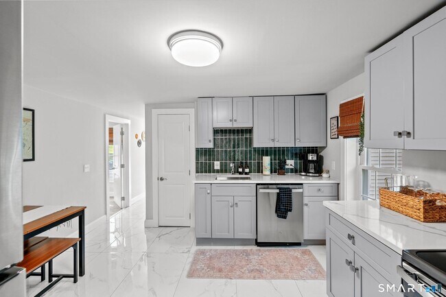 Photo - 324 Washington St Unit Apt. 2