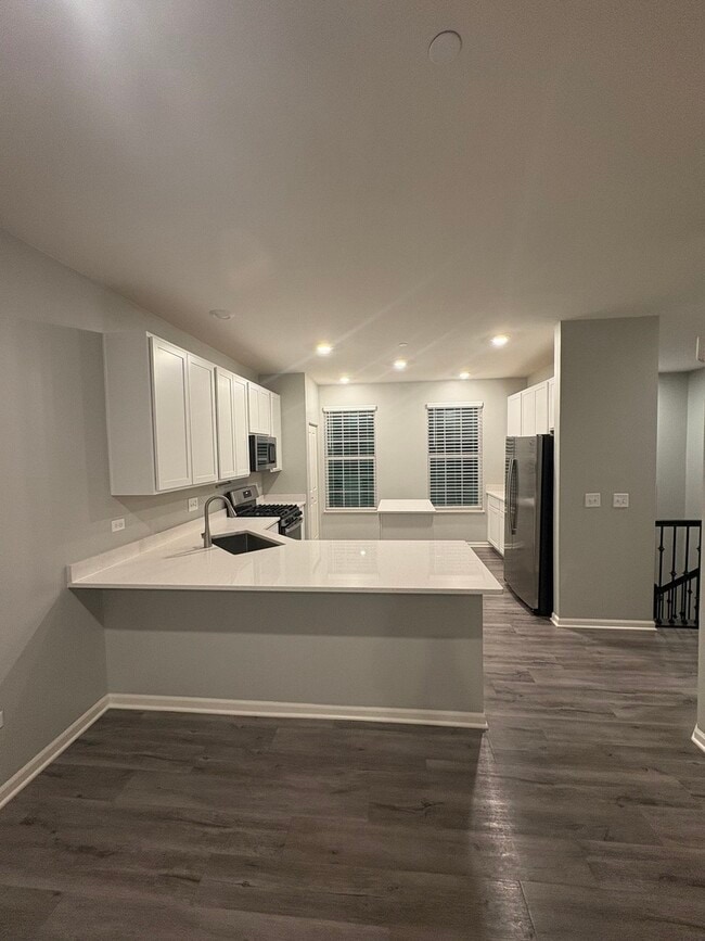 Photo - 8972 Dolby St