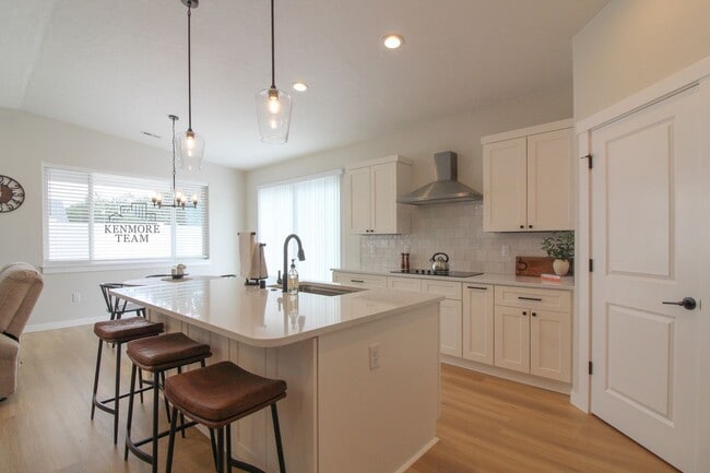 1398 Kalani Ct