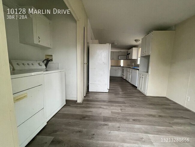Photo - 10128 Marlin Dr