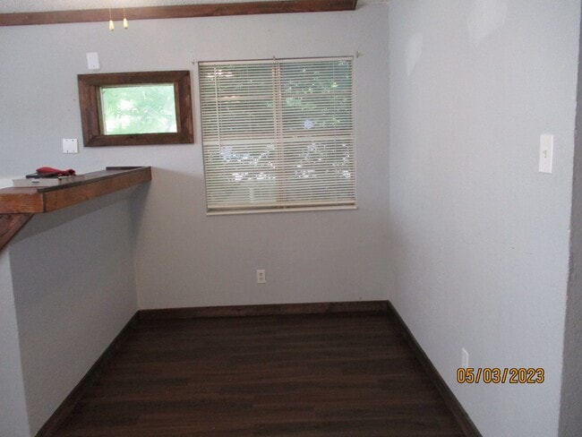 Photo - 1210 N Oak St Unit 1210