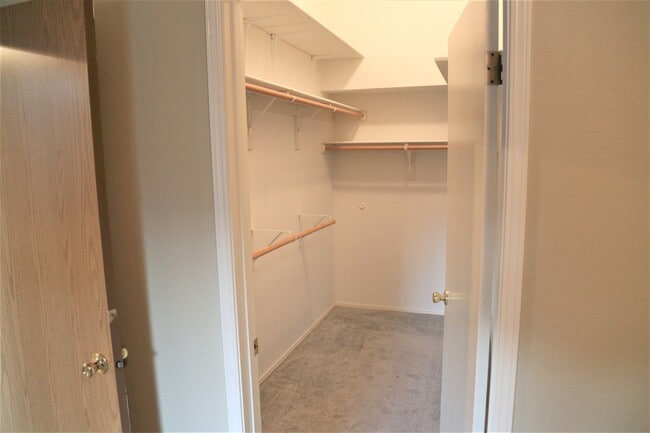 Photo - 3 Bed 2 Bath Home Some Utilities Included