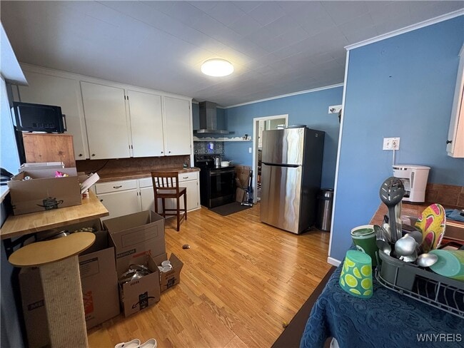 Photo - 5334 Genesee St