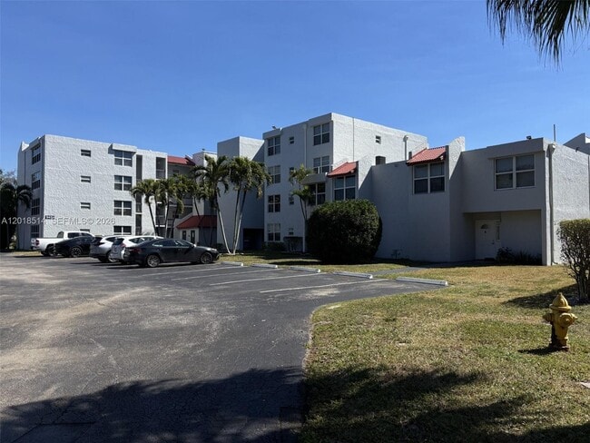 Photo - 9451 Evergreen Pl Unit 102