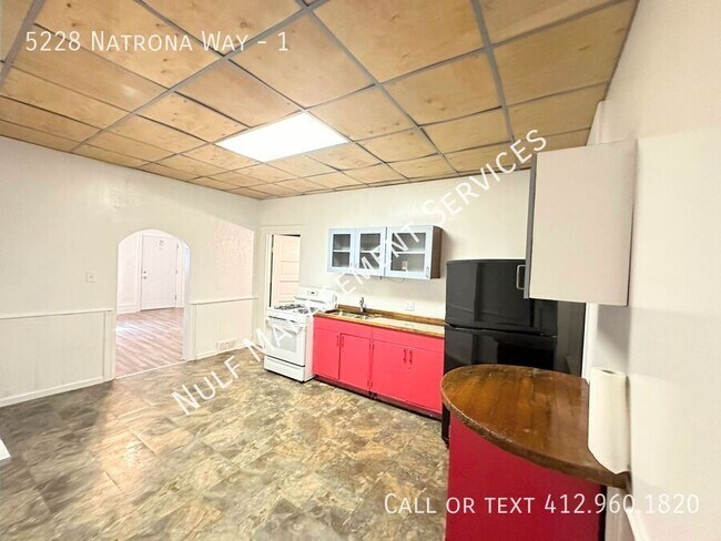 Building Photo - 5228 Natrona Way Unit 1