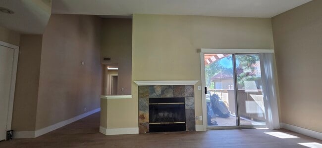 Photo - 5320 Silver Canyon Rd Unit E