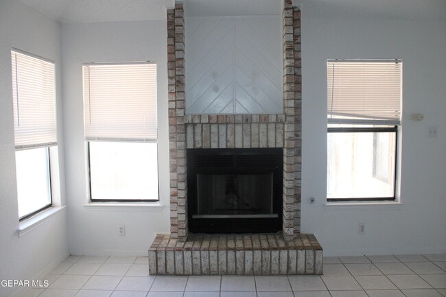 1694 Leroy Bonse Dr