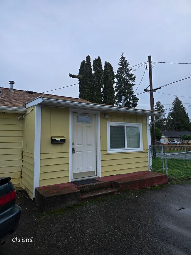 2531 Stephenson Ave