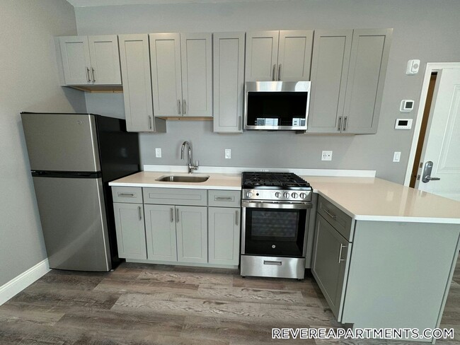 Building Photo - 1499 N Shore Rd Rental