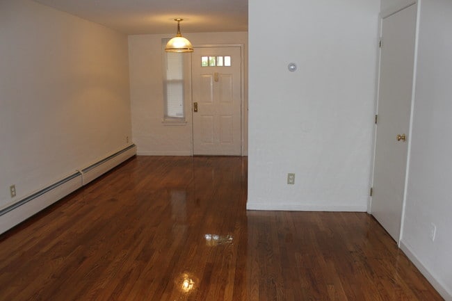 Photo - Florence Virtue