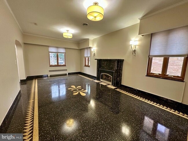 Photo - 3007 Oliver St NW