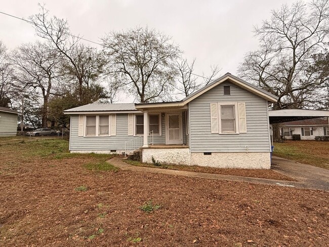 Building Photo - 4 Bedroom home - Close to Troy University!