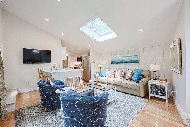 Photo - WINTER RENTAL: Granite Cottage