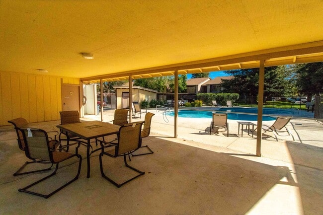 Meadowood Village Apartments
