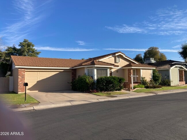 Photo - 314 E Campo Bello Dr