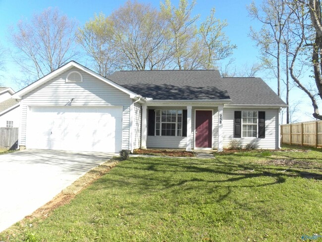 Photo - 258 Mountain Creek Dr House