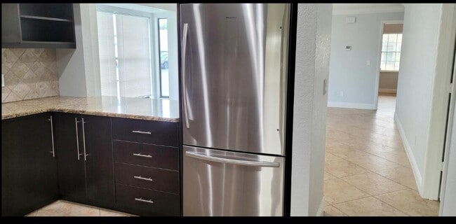 Photo - 750 SW Claudia Ave