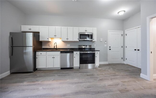 Photo - 6899 Post Rd Unit 304