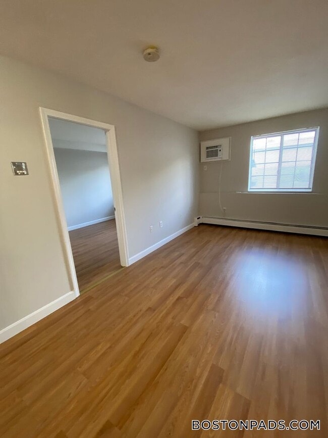 Photo - 8 Elko St Unidad 6