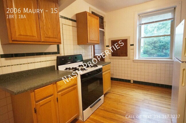 Photo - 2006 Maury-1S Unidad 1S