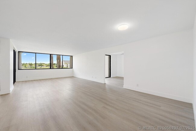 Photo - 10459 SE Terrapin Pl Unit 101D