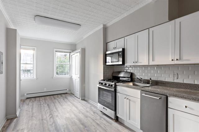 404 Madison St Unit 2