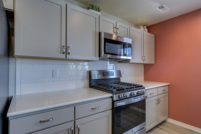 Photo - 11140 Feliz Wy