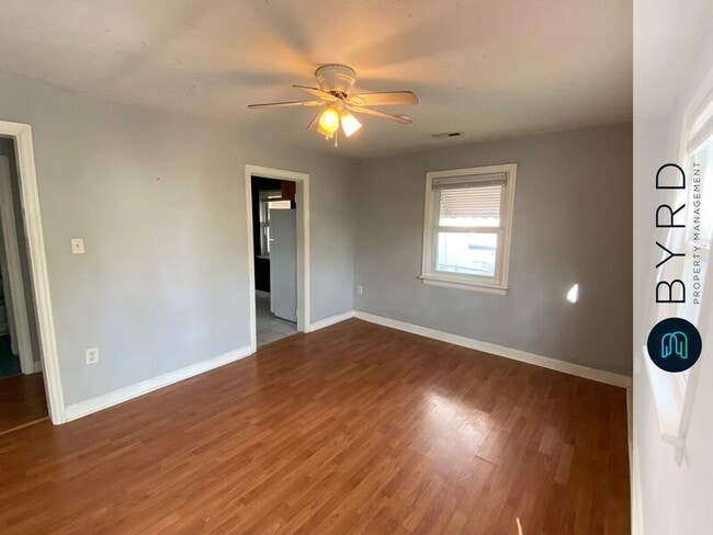 Photo - 1413 Blair St