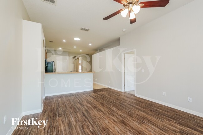 Photo - 2708 Eagle Cliff Dr