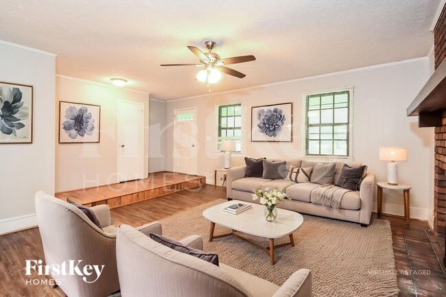Photo - 3704 Newport Dr