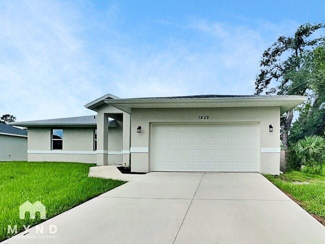 Building Photo - 7429 W Cameo Cir Rental