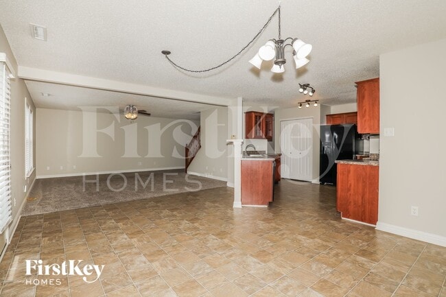 Photo - 1443 Dowell St
