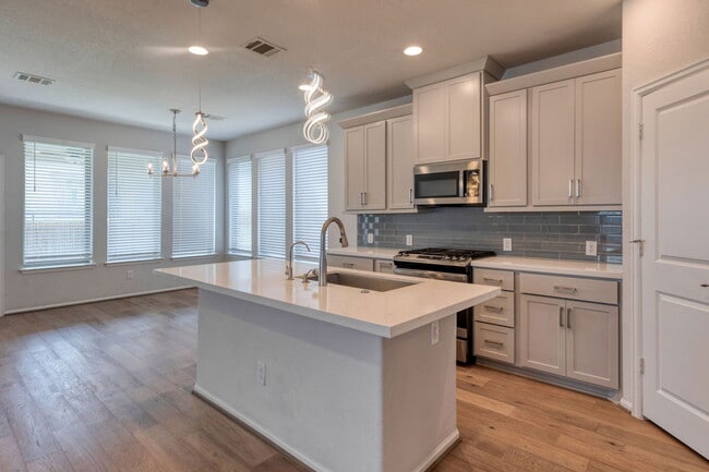 Photo - 125 Rangel Dr