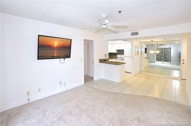 Photo - 950 S Kanner Hwy Unit 9