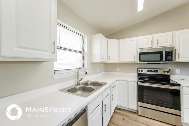 Photo - 2806 58th St W