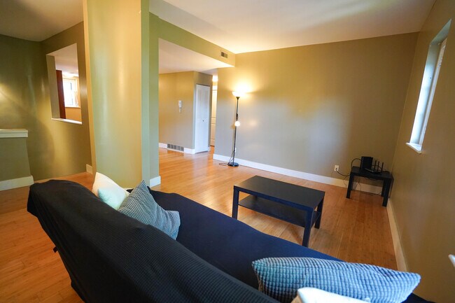 615 Westgate Ave Unit C